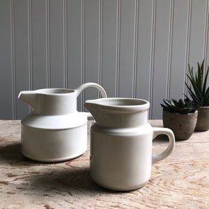 Set of two Pitcher / Creamer